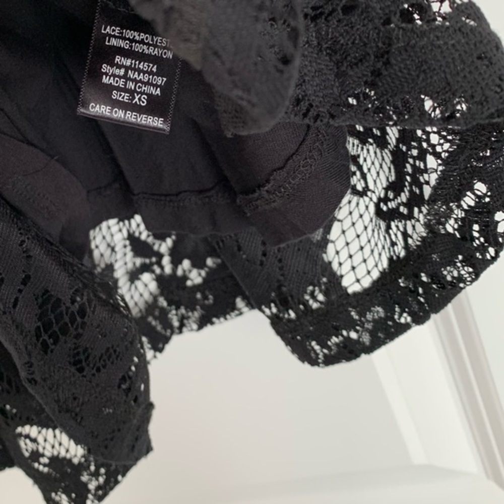 Robin k lace skater dress - Picture 6 of 6